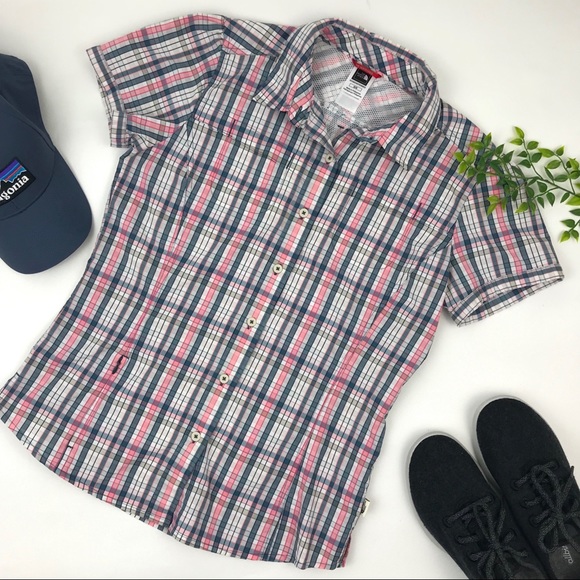 The North Face Tops - Women’s North Face short sleeve button up